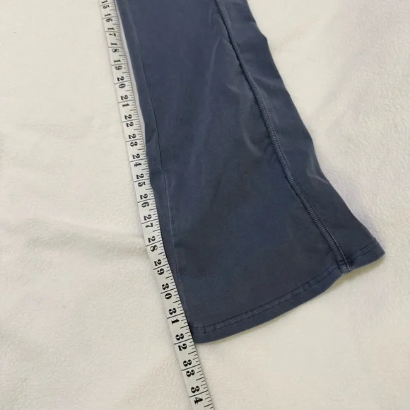 Free People Movement Limitless Pant Flare Leggings Indigo Blue Size XS - Picture 14 of 14
